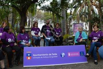 Presentación del programa de actos del Día Internacional de las Mujeres en Telde (Foto TA y FJS)